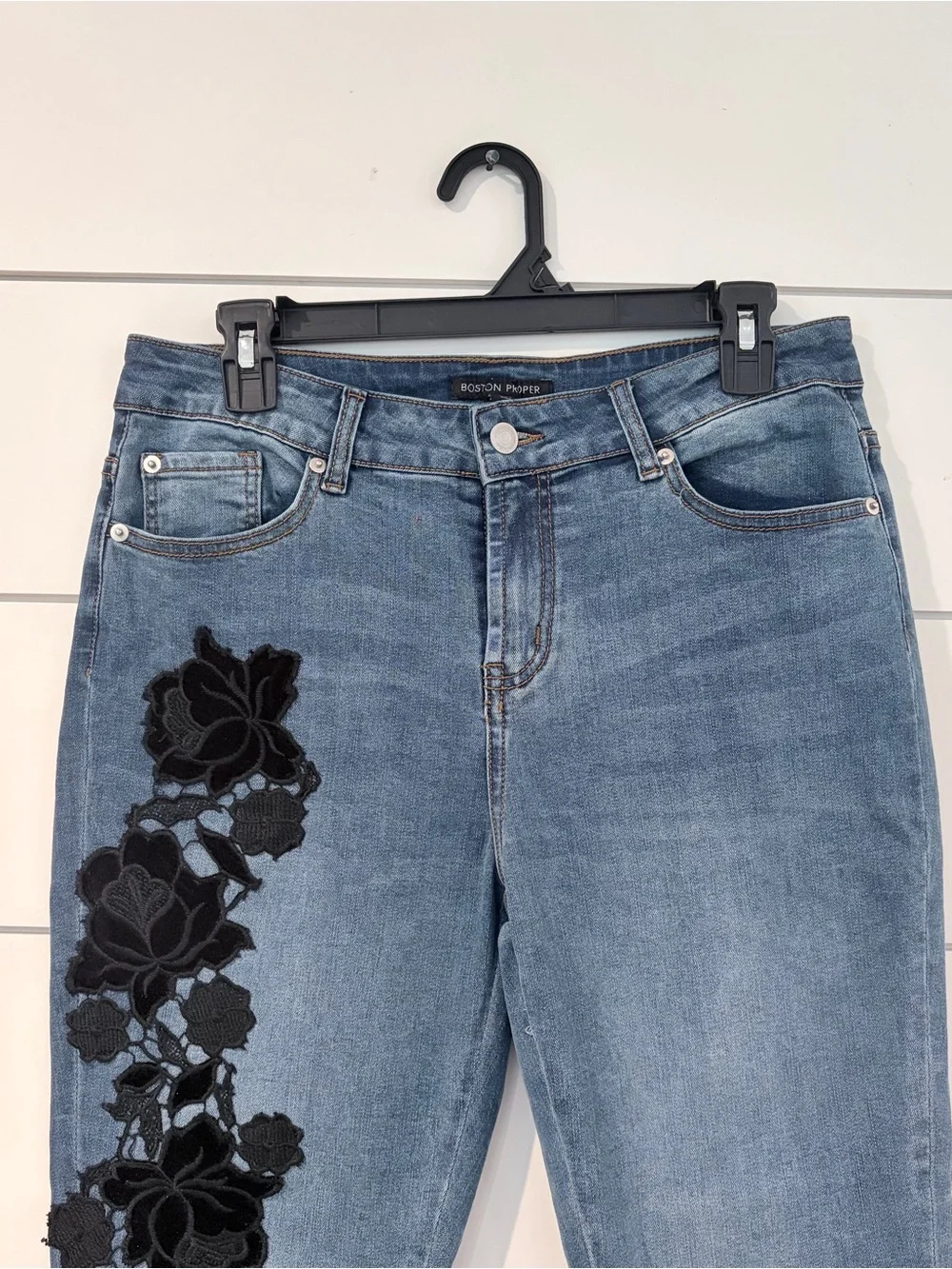 Boston Proper Floral Embroidered Skinny Jeans Cottagecore Boho Chic 10 Mobwife